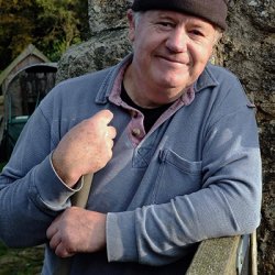 THE DIALECT IN LOCAL DARTMOOR SONGS By Bill Murray THE DIALECT IN LOCAL DARTMOOR SONGS By Bill Murray